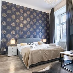 ** Otel Mariahilfer Avusturya