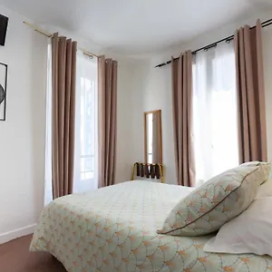 Ideal Hotell
